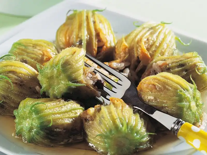 Kabak Çiçeği Dolması